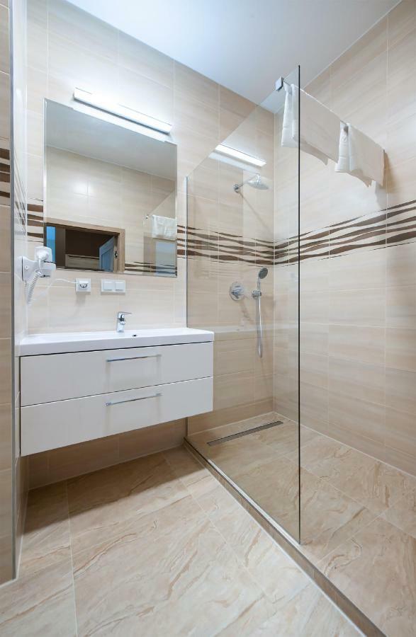 Awangarda Home Apartment 华沙 外观 照片