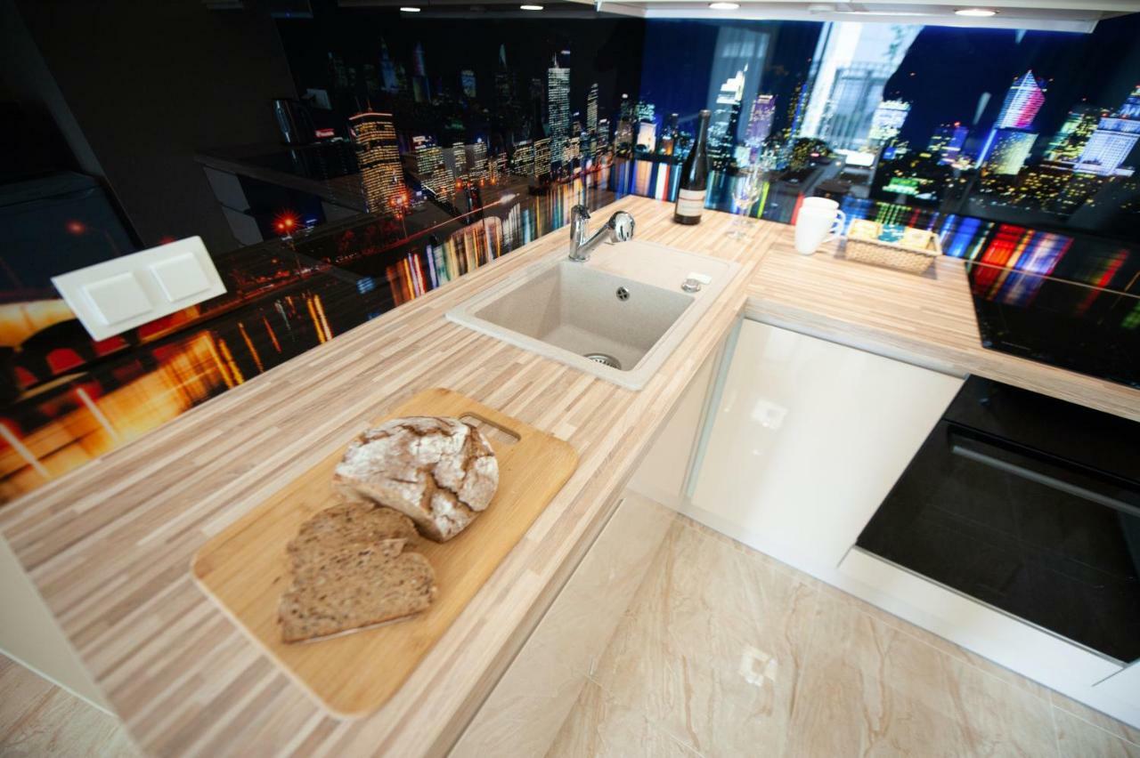 Awangarda Home Apartment 华沙 外观 照片