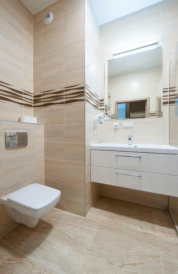 Awangarda Home Apartment 华沙 外观 照片