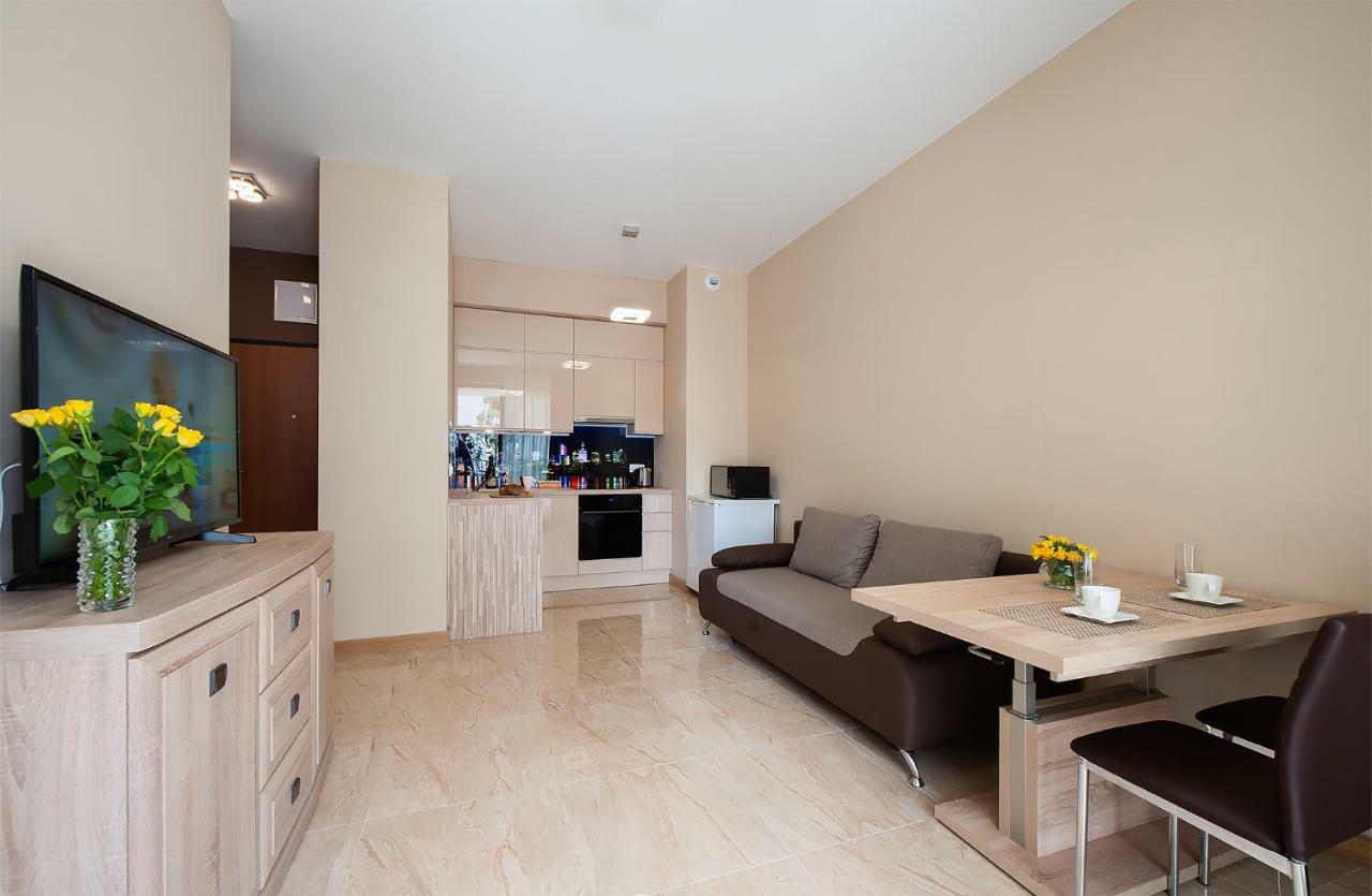 Awangarda Home Apartment 华沙 外观 照片
