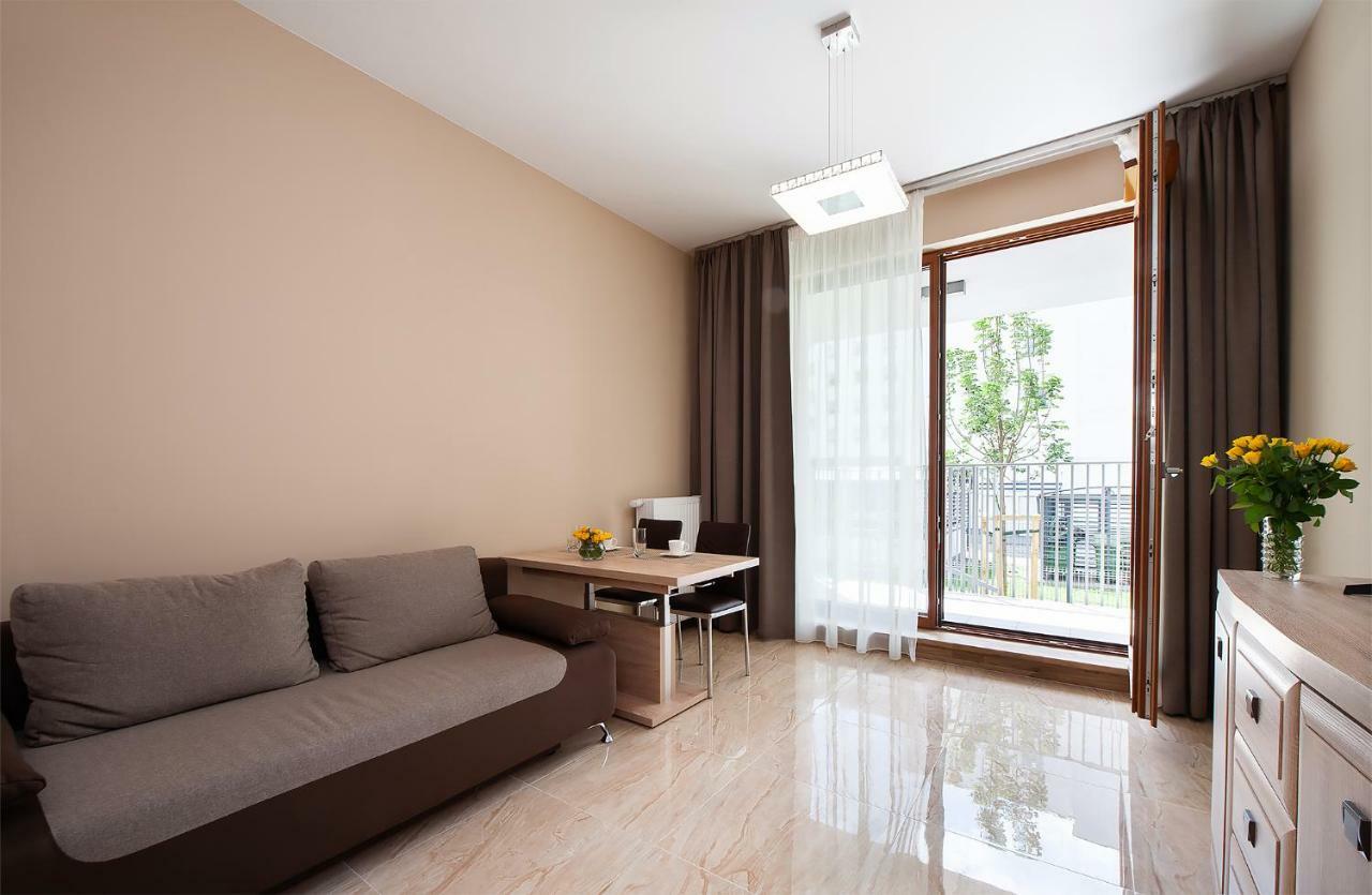 Awangarda Home Apartment 华沙 外观 照片